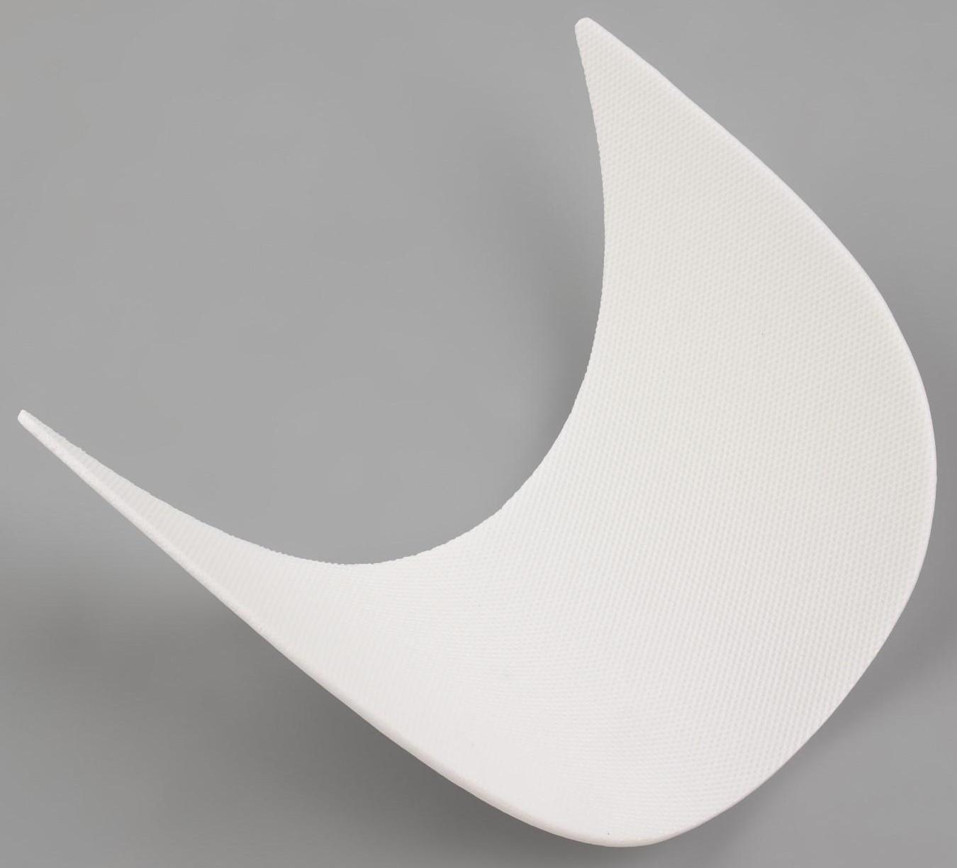 Козырёк для кепки, 7,5 × 18 × 5,5 см, цвет белый