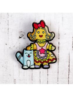 Деревянный значок «Мисс Пря»