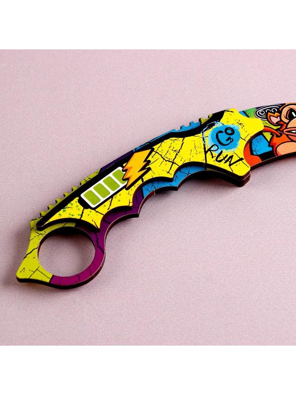 Модель из дерева «Керамбит», мартышка