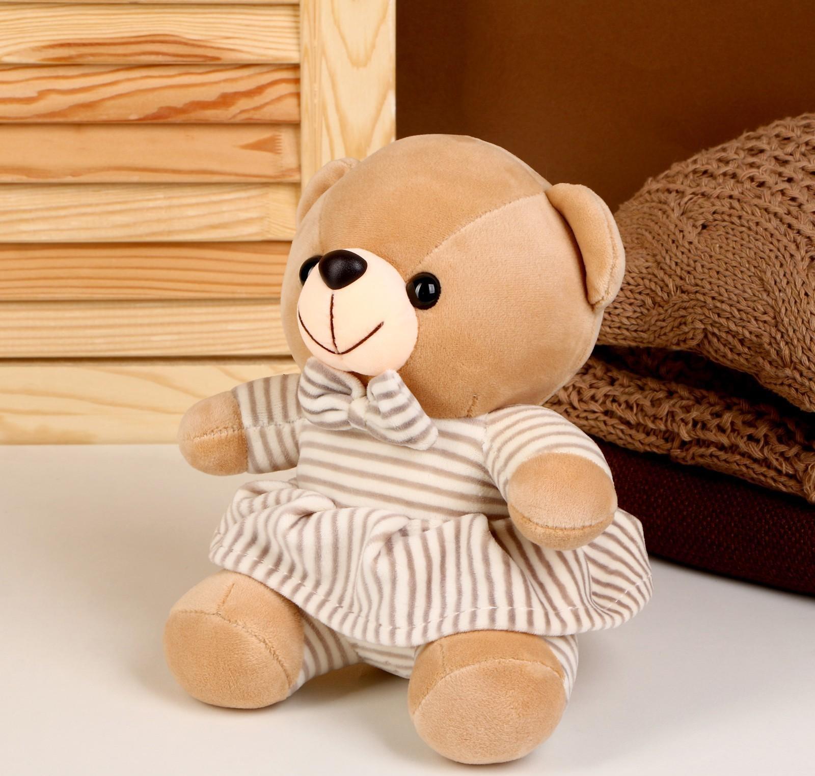 Мягкая игрушка «Мишутка в платье», цвета МИКС