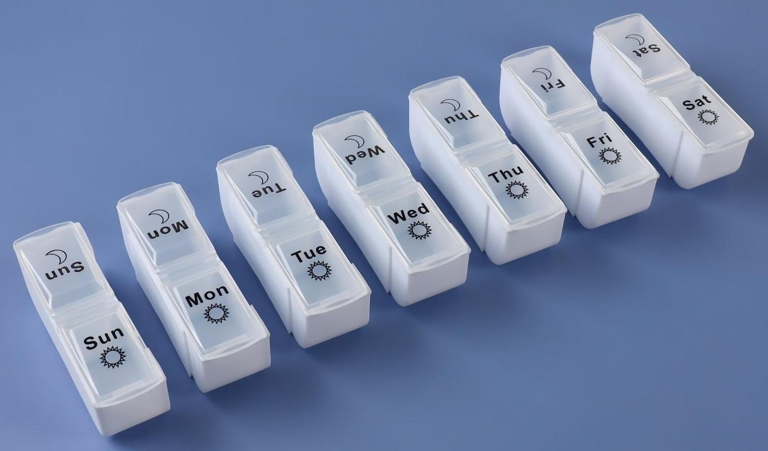Таблетница-органайзер «Неделька», со съёмными ячейками, английские буквы, утро/вечер, 7 контейнеров по 2 ячейки, цвет белый