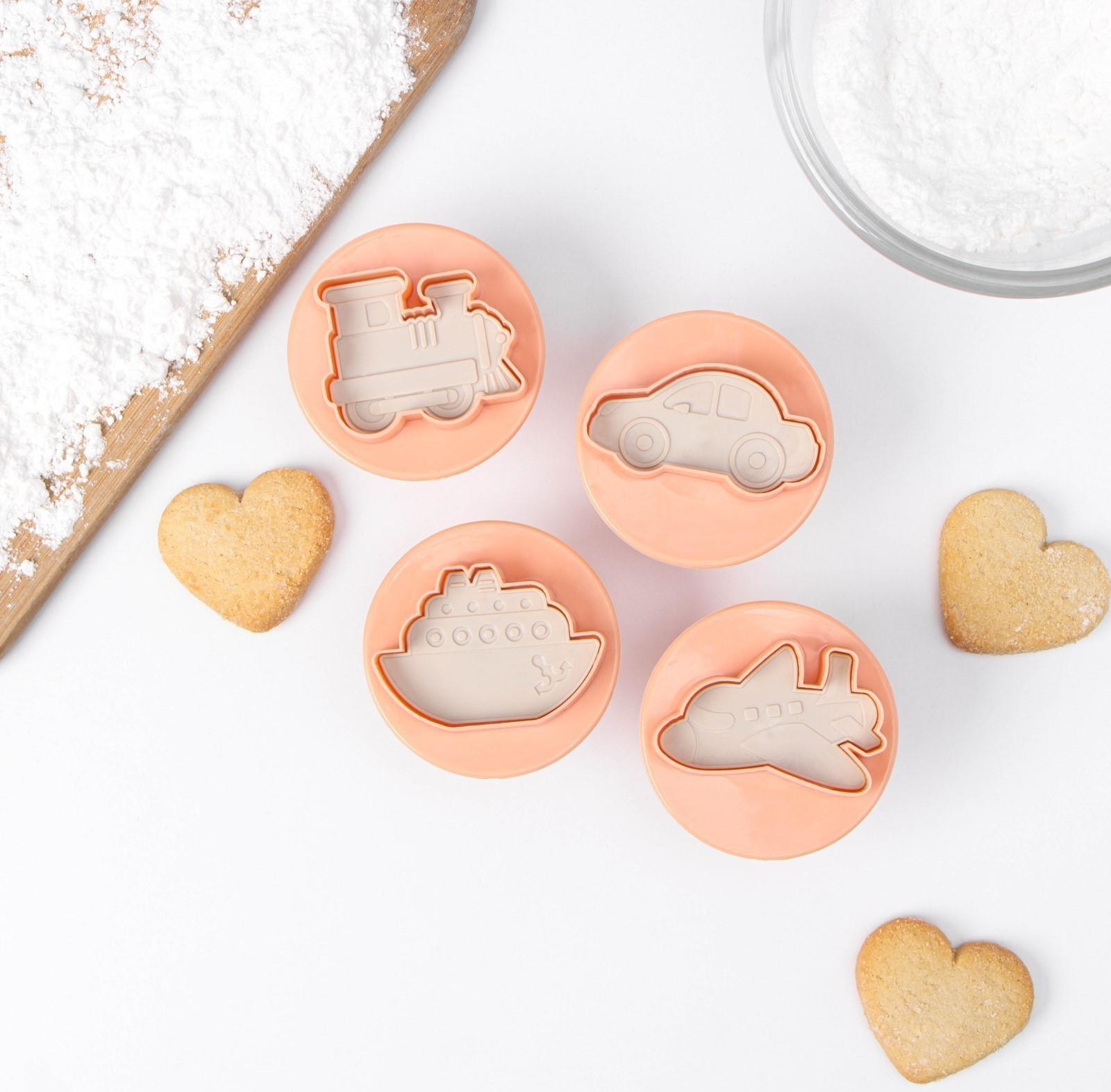 Набор форм для печенья «Транспорт», 4 шт, цвет бежевый