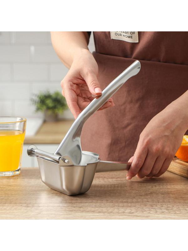 Соковыжималка для цитрусовых Доляна, 22,5 см