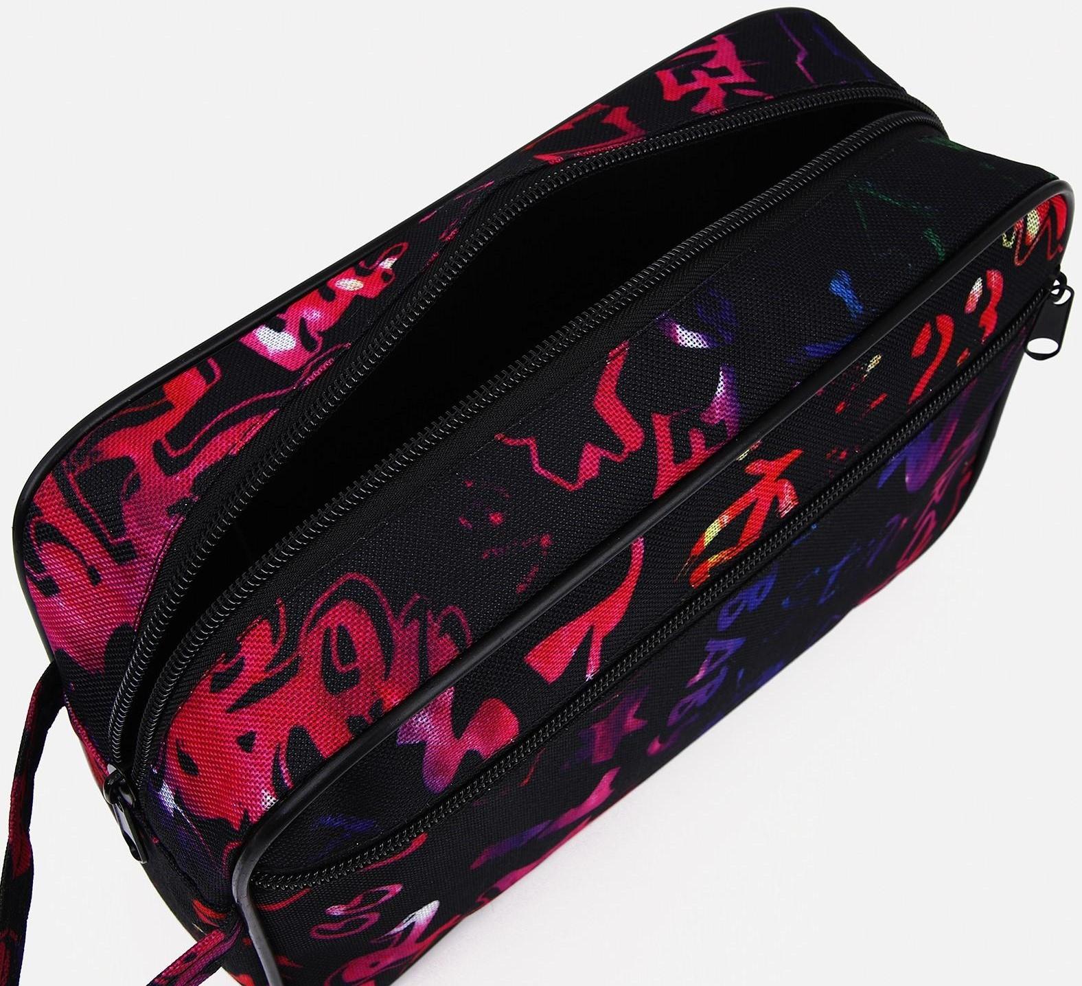 Косметичка на молнии, наружный карман, цвет чёрный