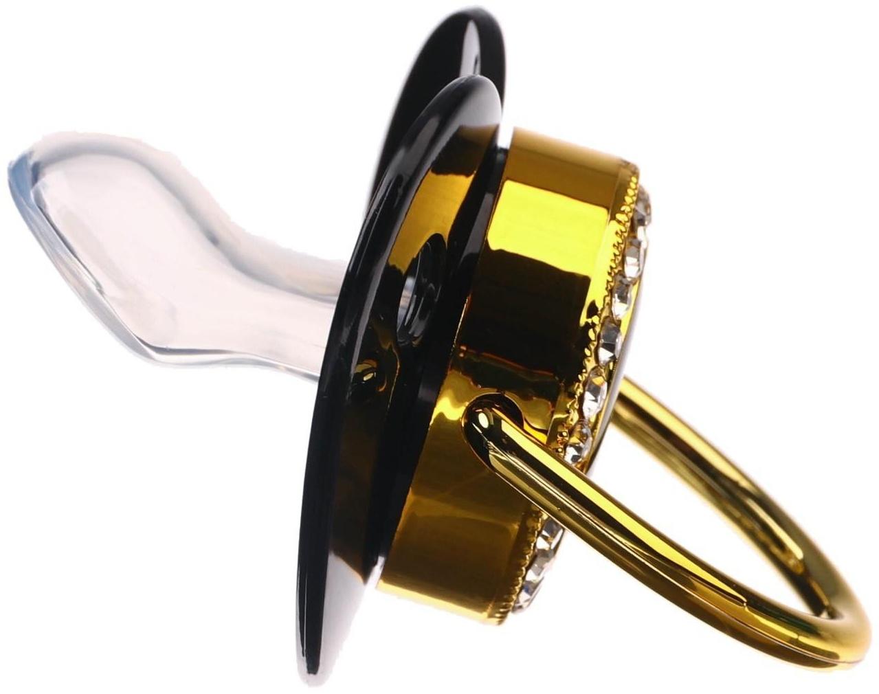 Набор: Соска - пустышка ортодонтическая, с держателем- цепочкой. BOSS, с колпачком, +6мес., белый/серебро, стразы