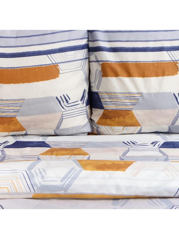 Постельное бельё 2сп Бояртекс, размер 175х210, 175х210, 70х70см 2шт, микрофибра 65г/м, 100% полиэстер