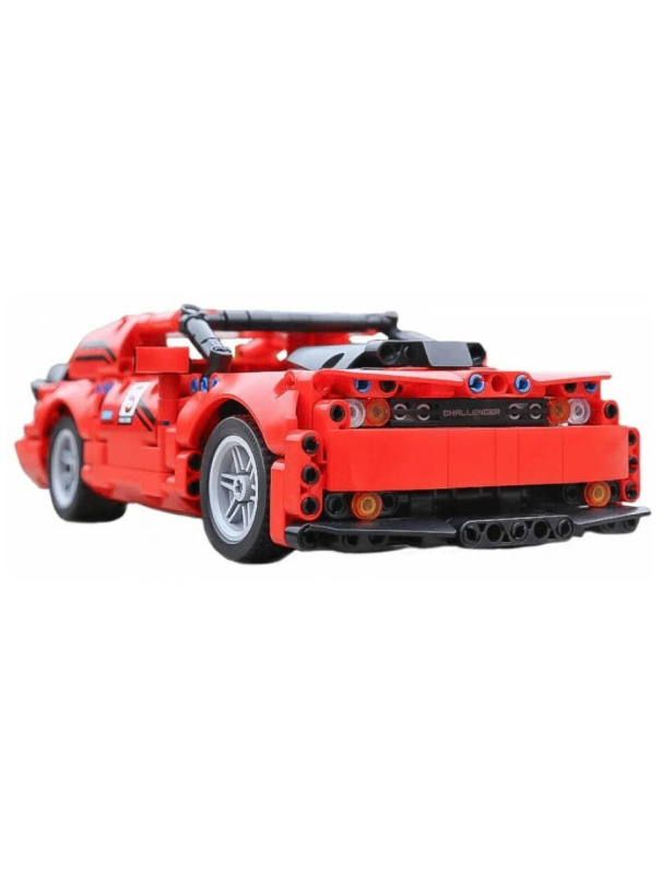 Радиоуправляемый конструктор Mould King «Dodge Challenger Red» 15017 / 733 детали