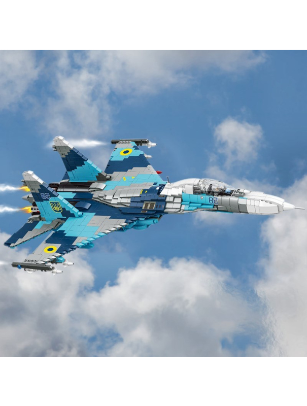 Конструктор «Самолет Su-27» 9005 / 2332 детали