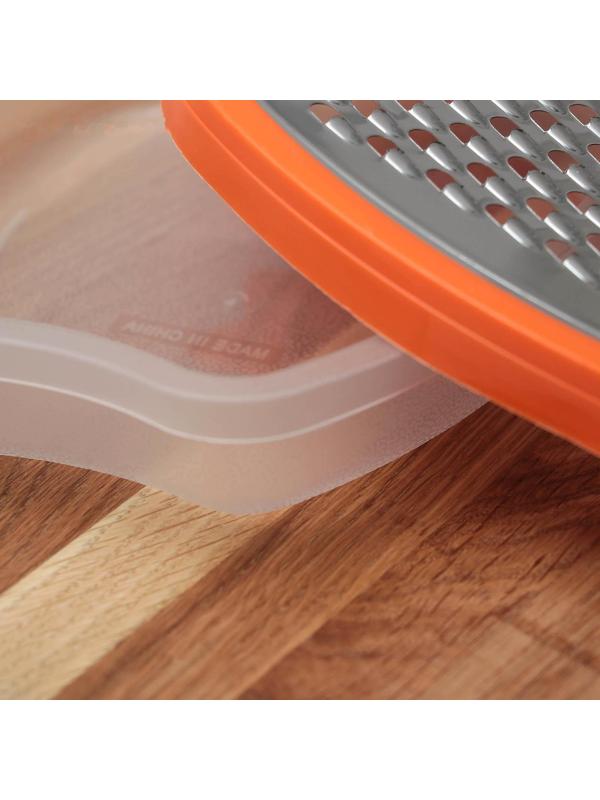 Тёрка с контейнером Доляна «Яблоко», 20×15×4 см, цвет МИКС