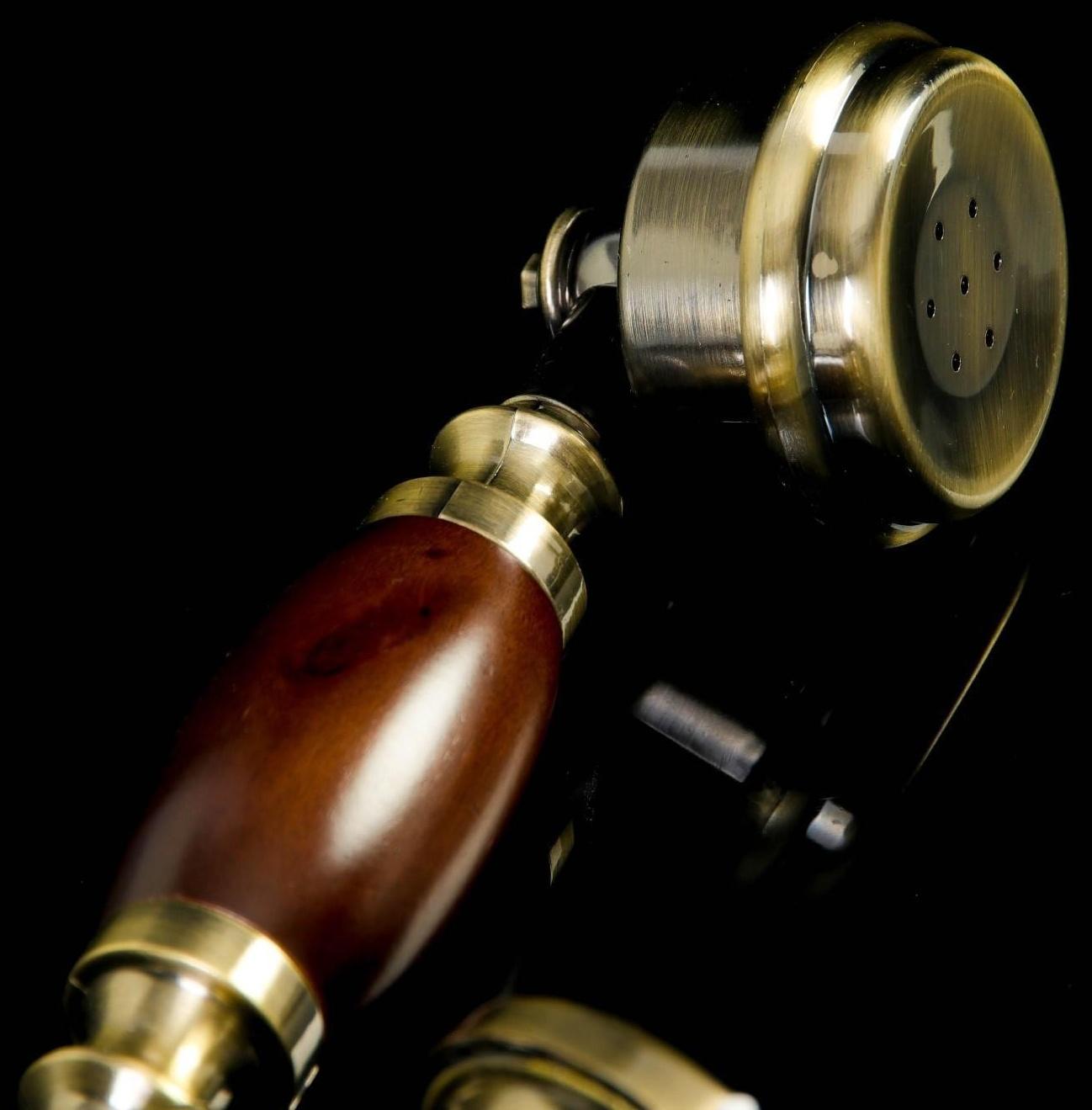 Ретро-телефон 