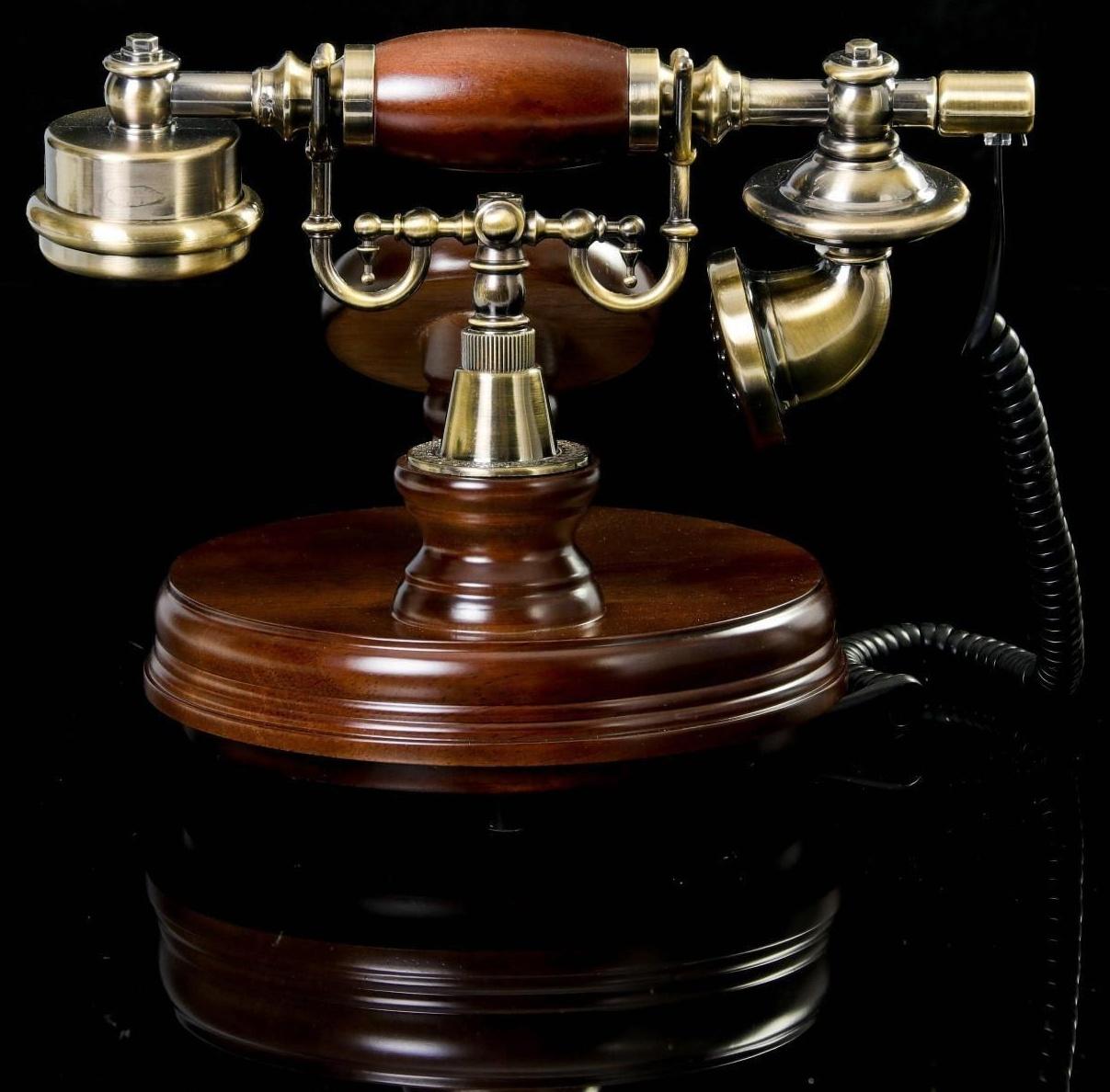 Ретро-телефон 