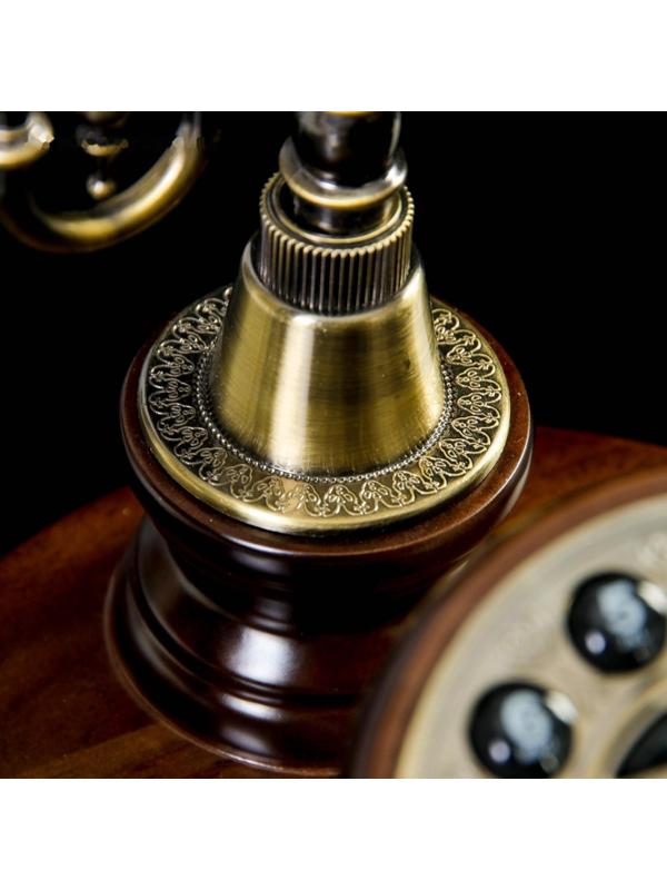 Ретро-телефон 