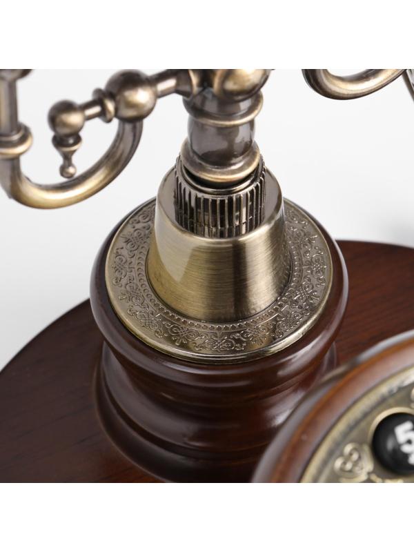 Ретро-телефон 