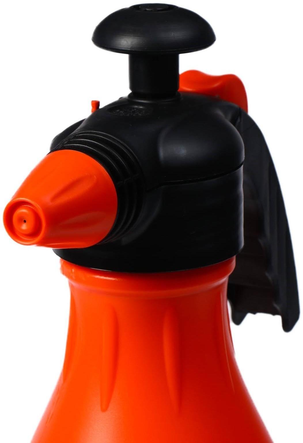 Опрыскиватель помповый, 2.5 л, «Жук»