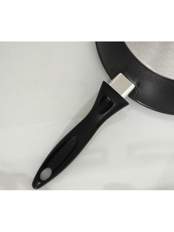 Сковорода «Надежда», d=24 см, пластиковая ручка, антипригарное покрытие, цвет чёрный