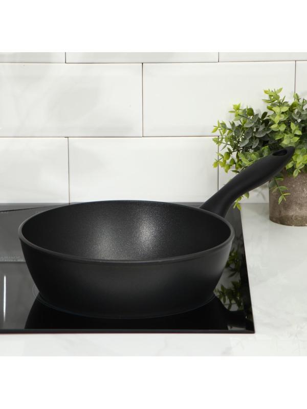 Сковорода «Надежда», d=24 см, пластиковая ручка, антипригарное покрытие, цвет чёрный