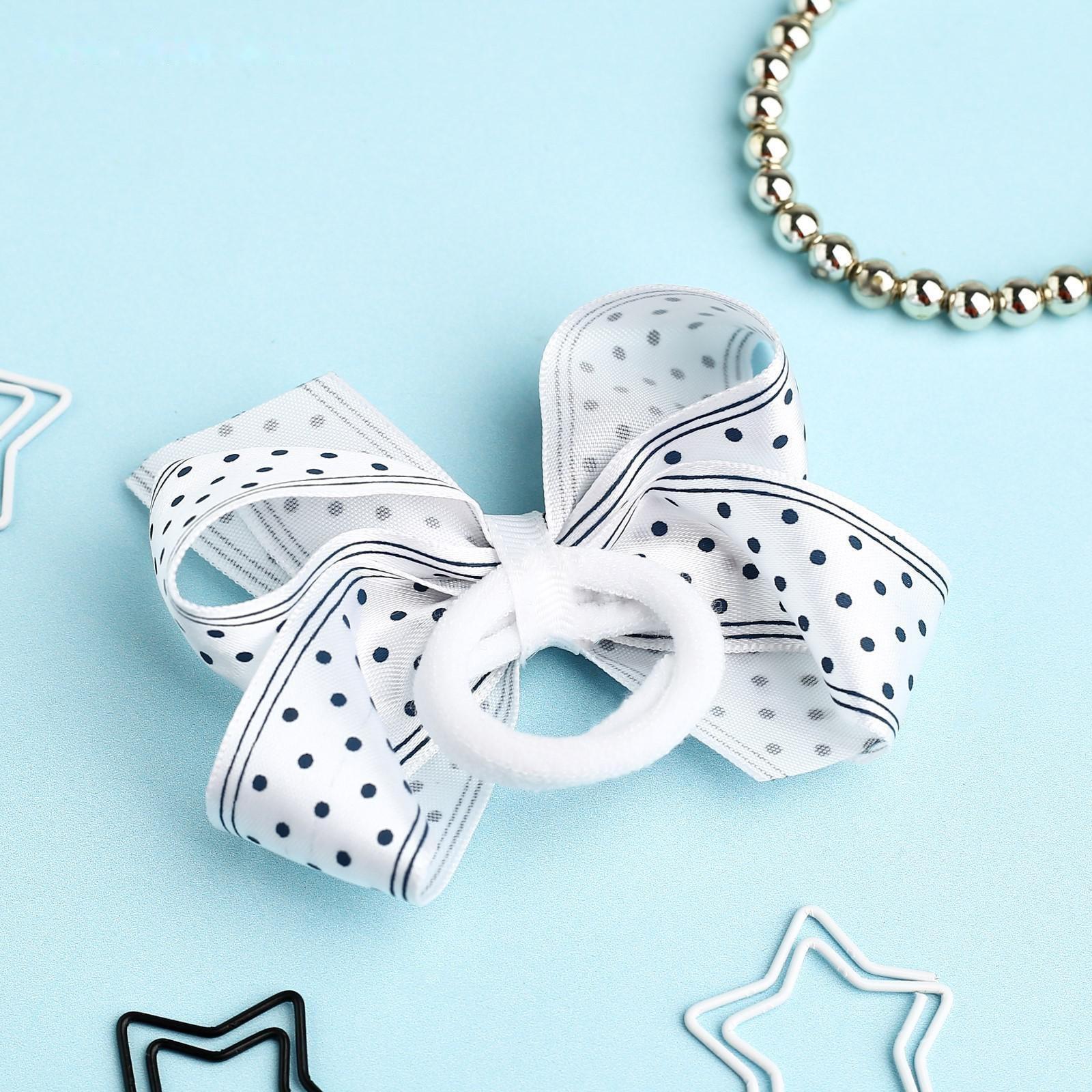 Резинка для волос бант 