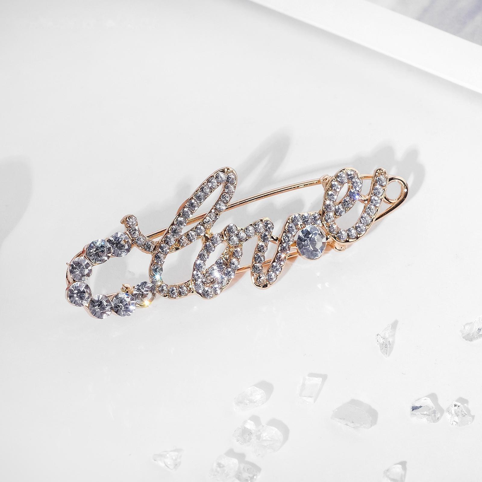 Булавка LOVE, 6 см, цвет белый в золоте