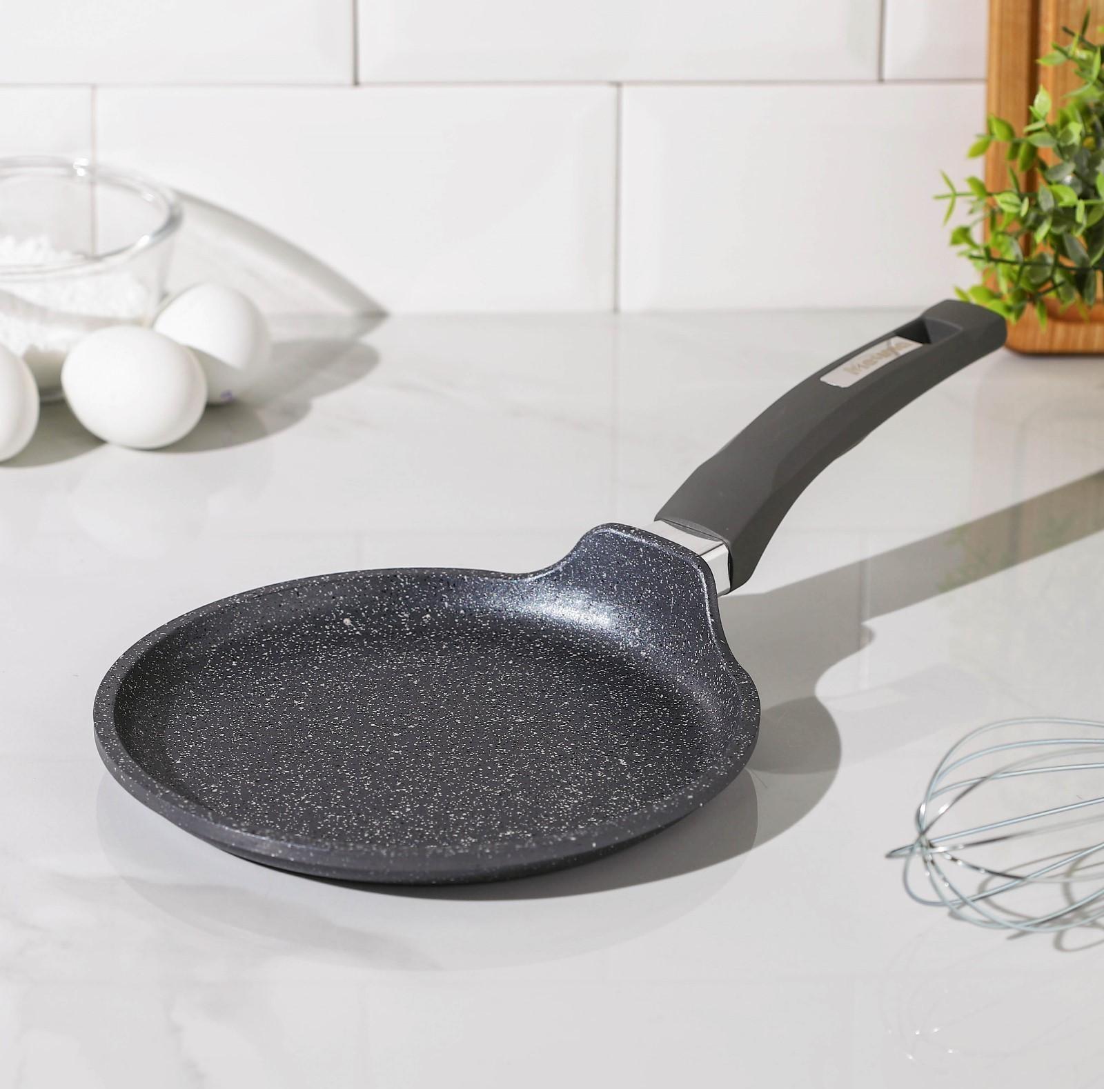 Сковорода блинная «Гранит», d=20 см, пластиковая ручка, антипригарное покрытие, цвет серый