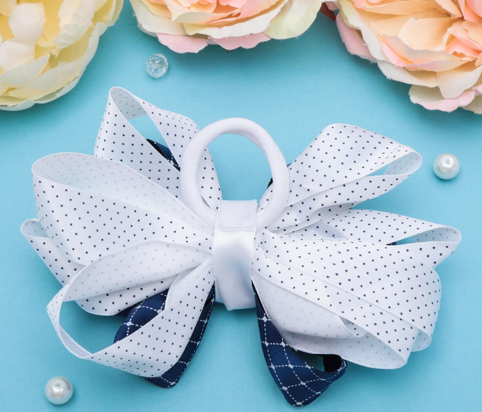 Резинка для волос бант 