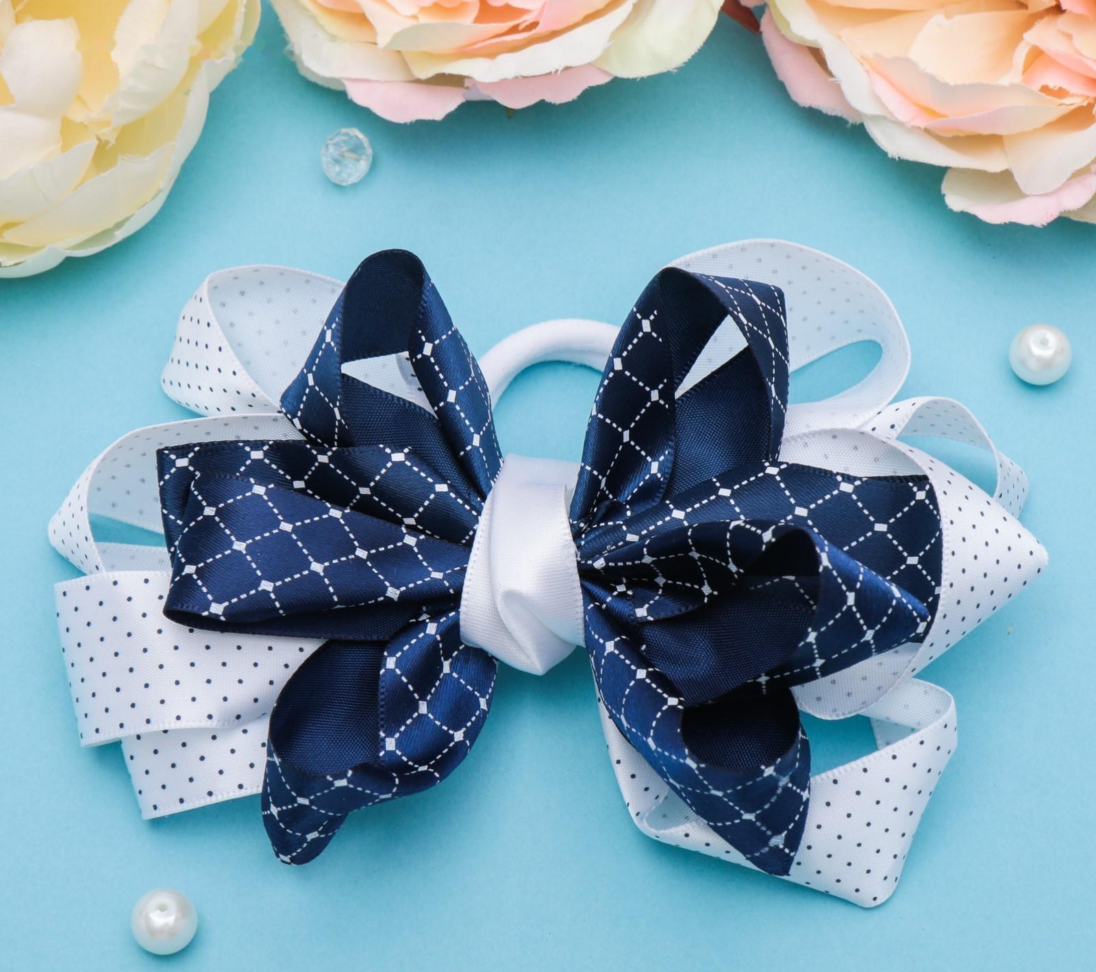 Резинка для волос бант 