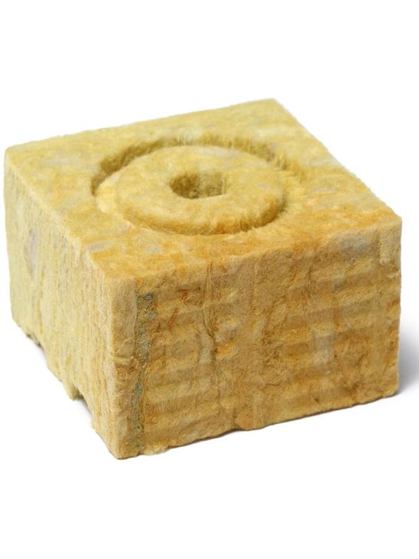 Субстрат минераловатный в кубике, 10 × 10 × 6.5 см, отверстие 15 × 15 мм, «Эковер»