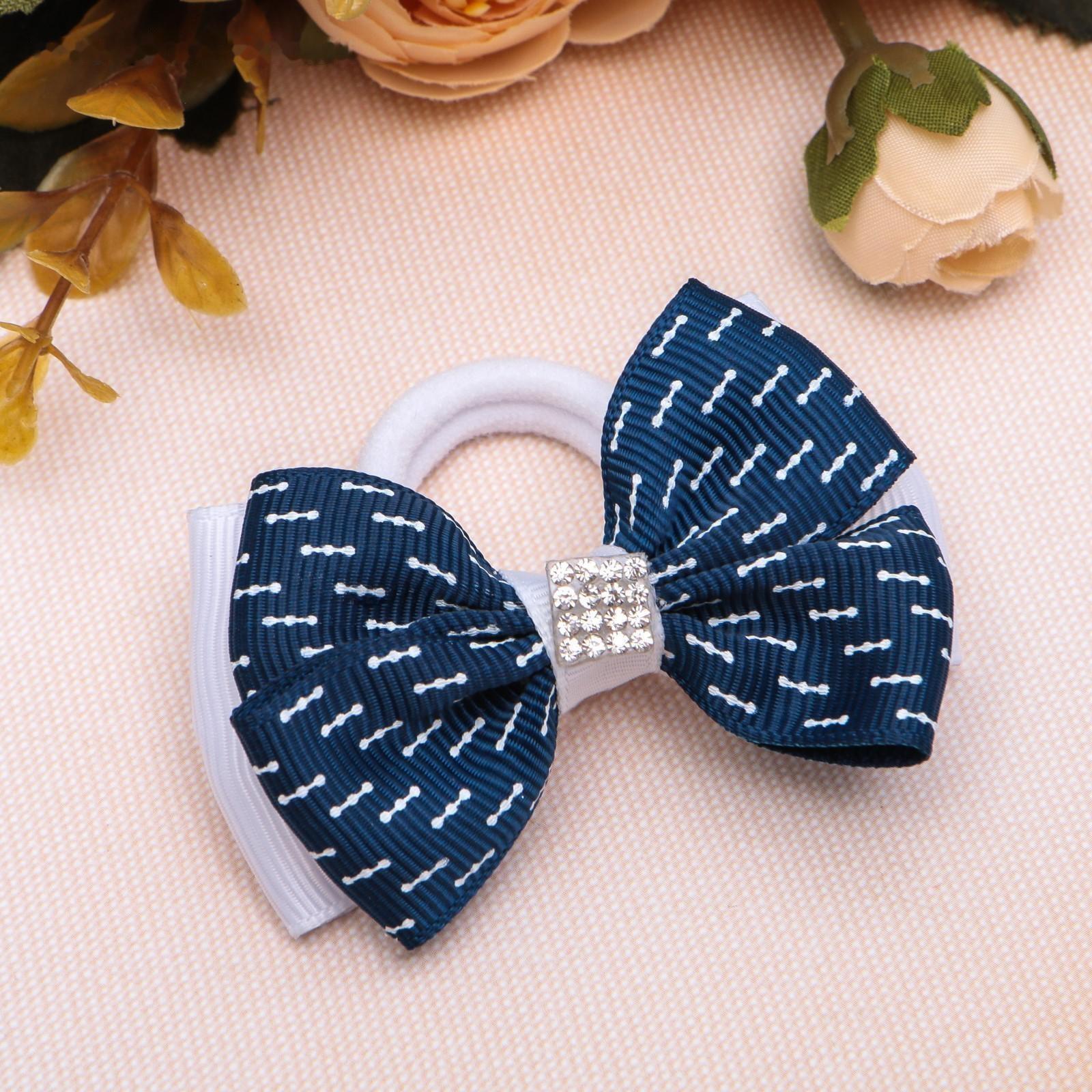 Резинка для волос бант 