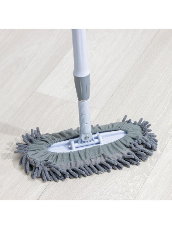 Швабра для мытья пола плоская гибкая Доляна, насадка из микрофибры букли 29×13 см, телескопическая стальная ручка 82-125 см, цвет МИКС