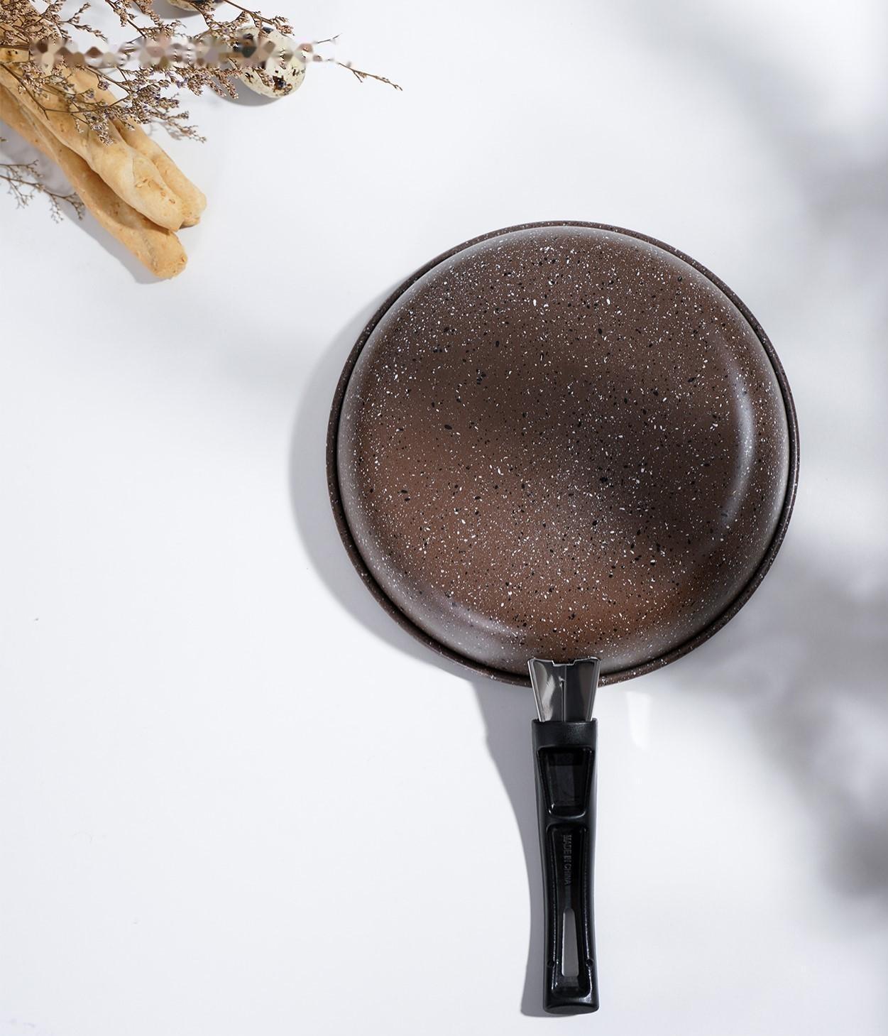 Сковорода Rock, d=17 см, пластиковая ручка, антипригарное покрытие, цвет коричневый