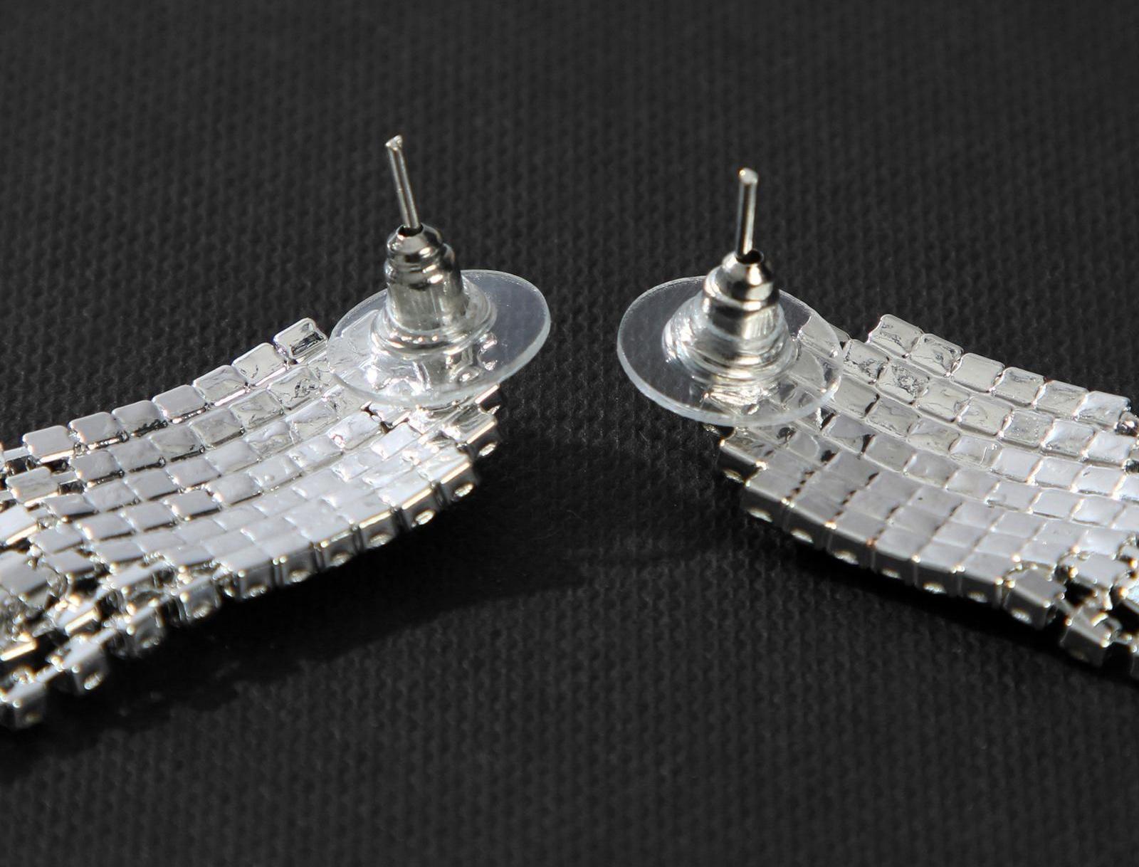 Серьги висячие со стразами 