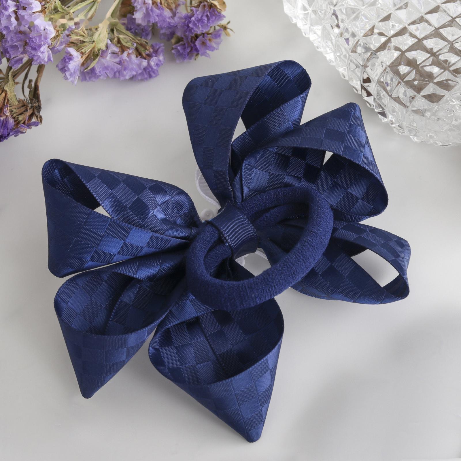 Резинка для волос бант 