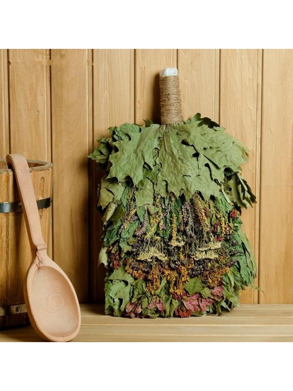 Веник для бани дубовый с травами, в пакете на молнии