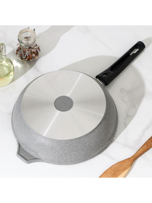 Сковорода, d=24 см, съёмная ручка, стеклянная крышка, антипригарное покрытие, цвет светлый мрамор