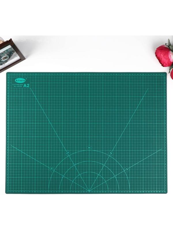 Резиновый мат для творчества формат А2 45х60 см толщина 3 мм МИКС