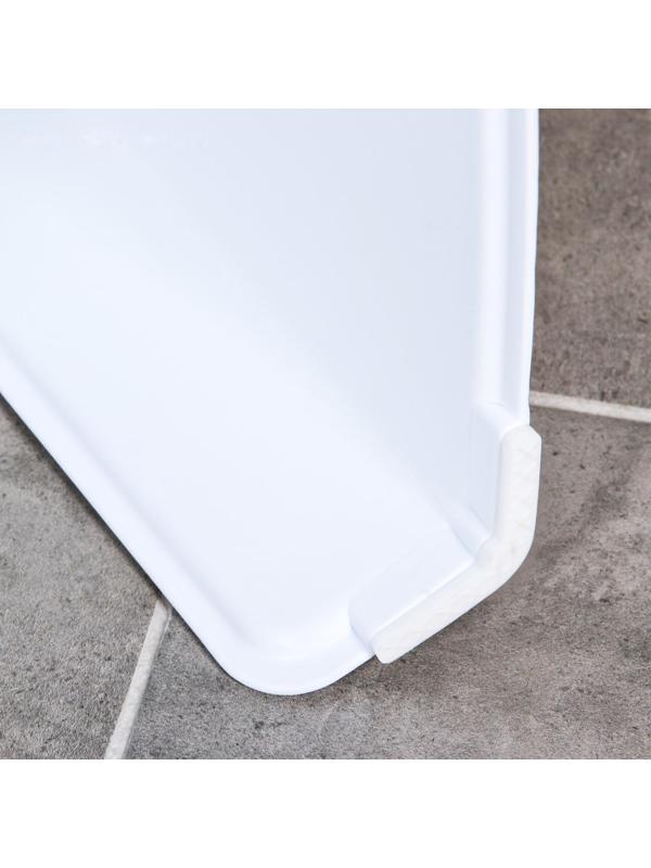 Подставка детская с прорезинеными ступеньками, цвет белый/зеленый