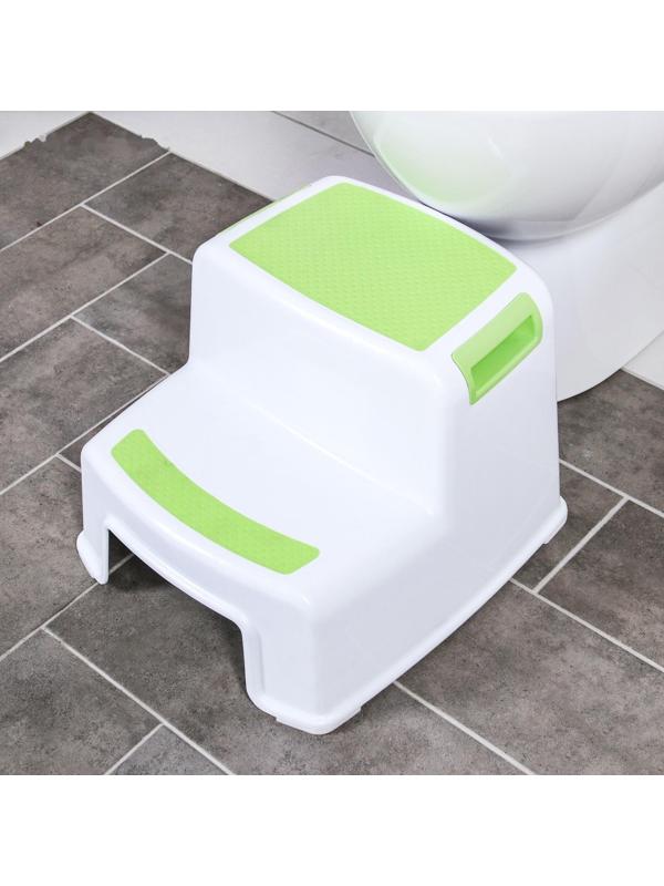 Подставка детская с прорезинеными ступеньками, цвет белый/зеленый