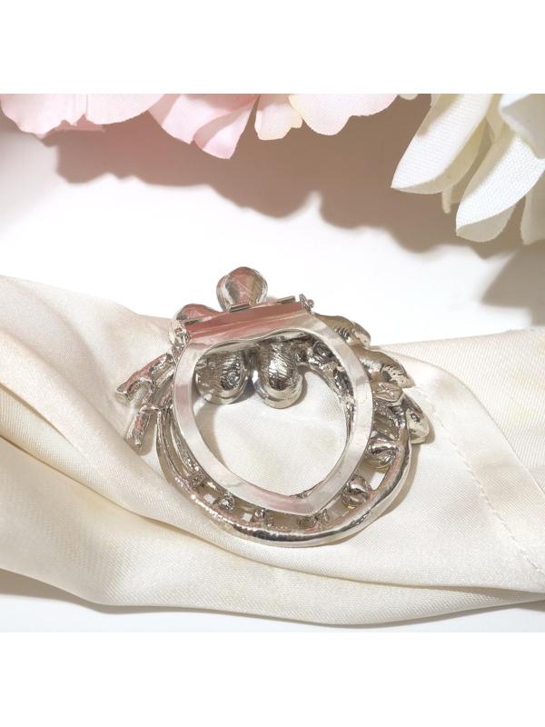 Зажим для платка 