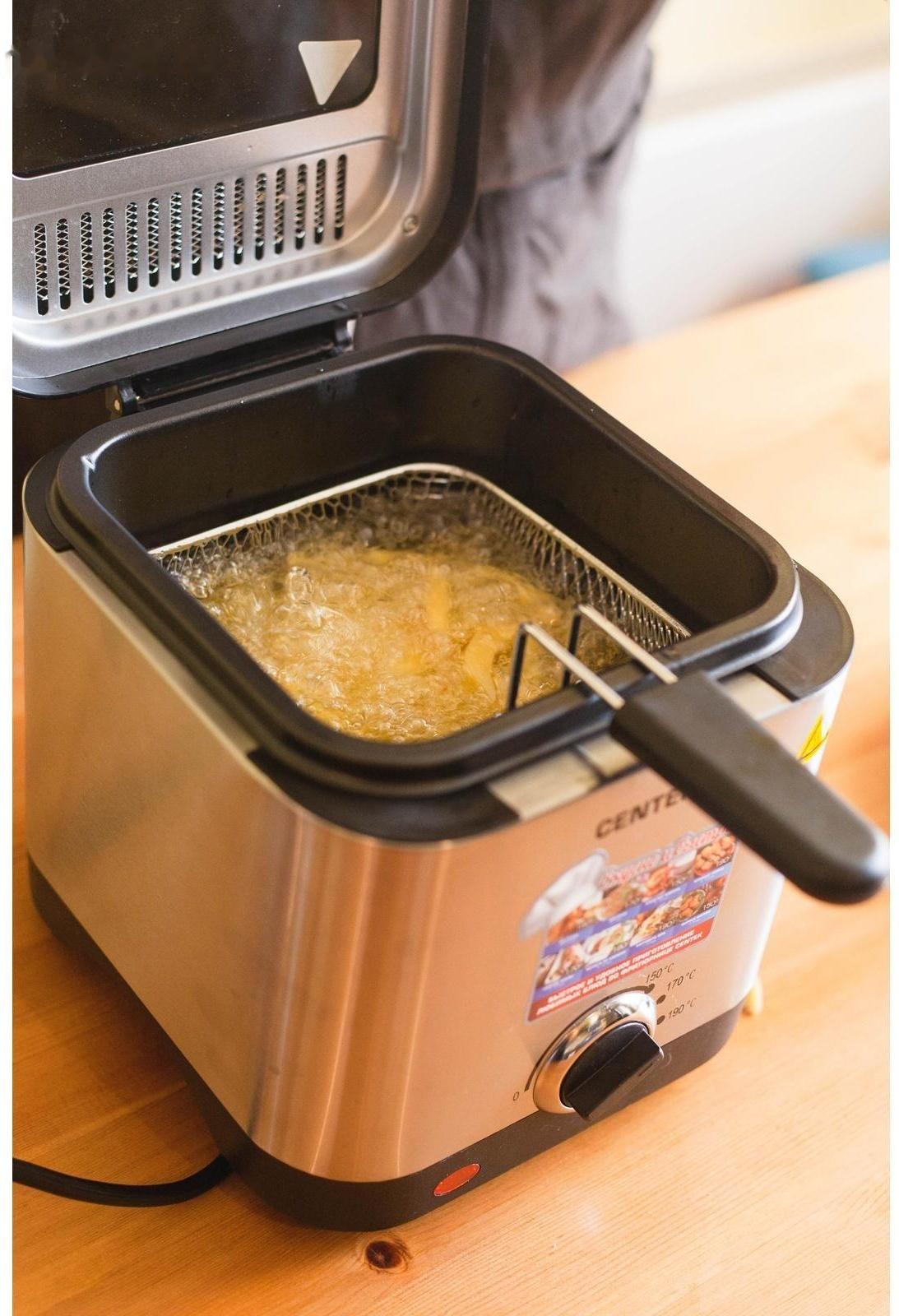 Фритюрница Centek CT-1430, 900 Вт, 1.5 л , антипригарная чаша, серебристая