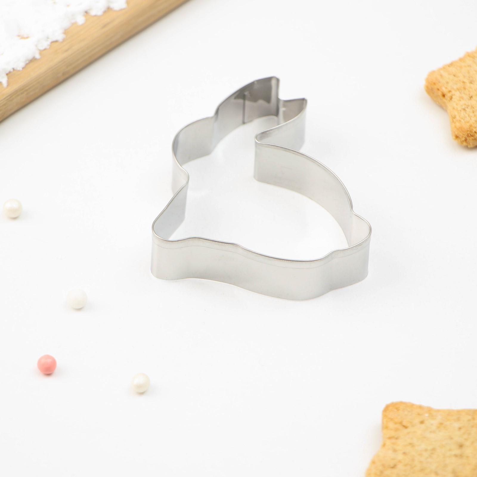 Форма для вырезания печенья «Зайка», 7×5,5×2 см, цвет хромированный