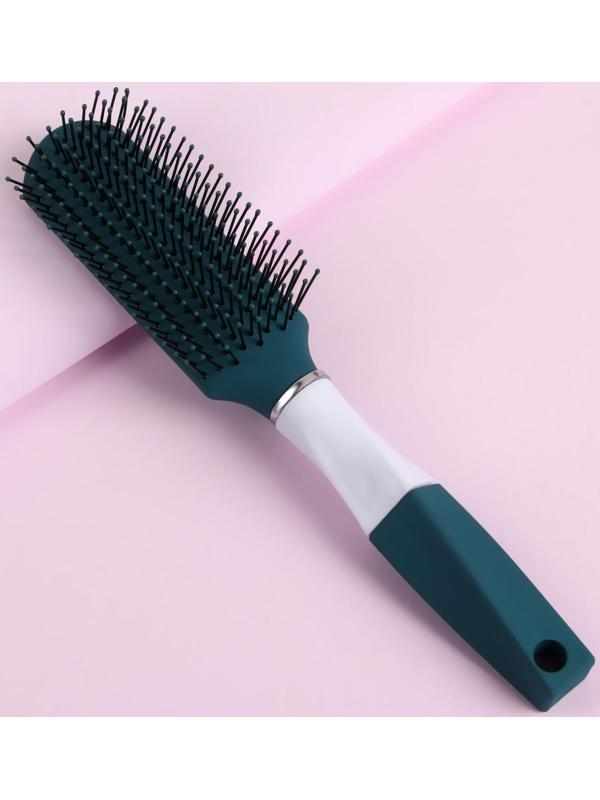 Расчёска массажная, прорезиненная ручка, 23 × 4 см, цвет зелёный/белый