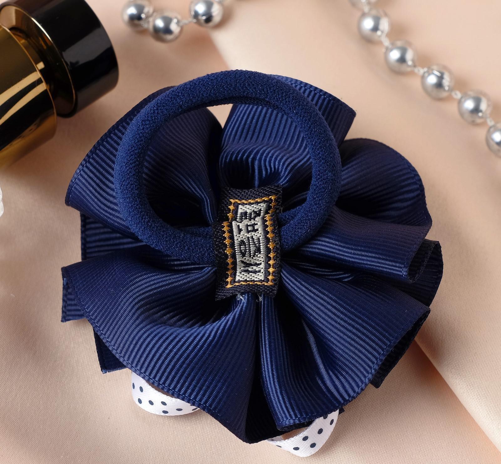 Резинка для волос бант 