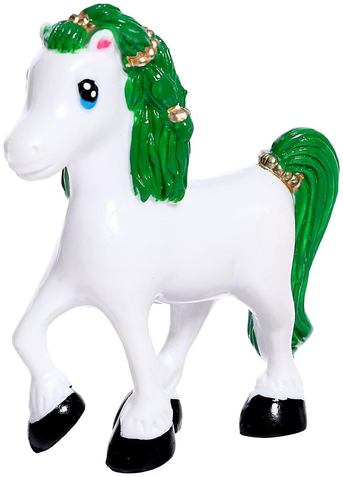 Замок для кукол, с фигурками, свет, звук, с аксессуарами