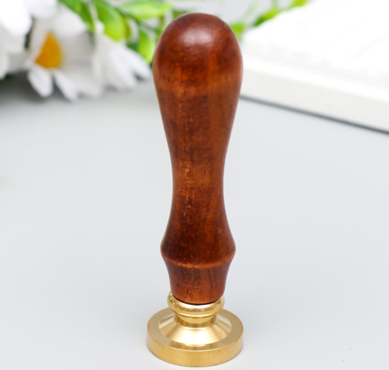 Печать для сургуча с деревянной ручкой 