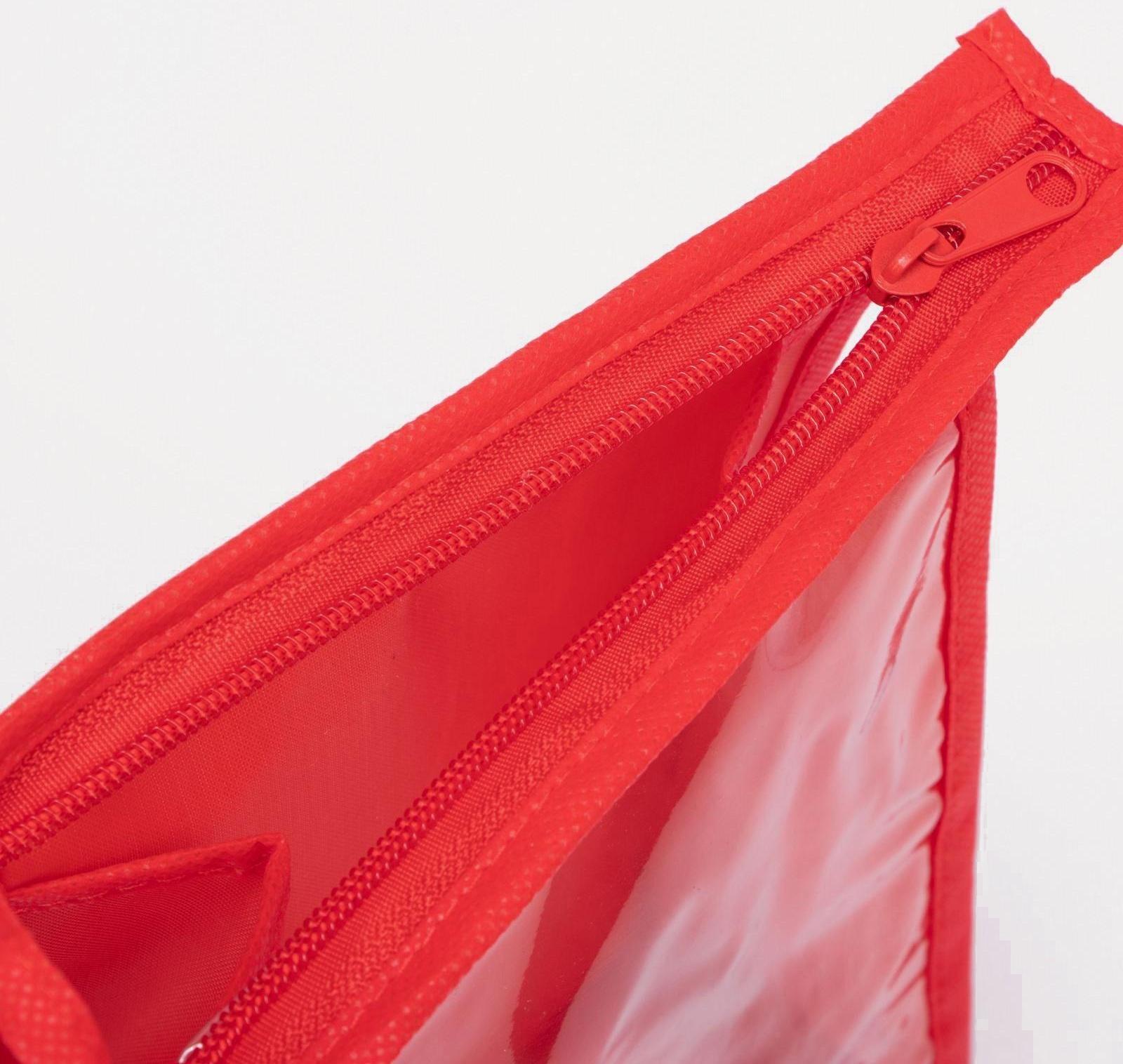 Косметичка на молнии, цвет красный