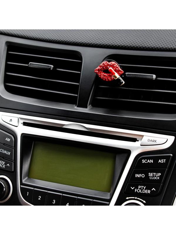 Украшение в дефлектор автомобиля 