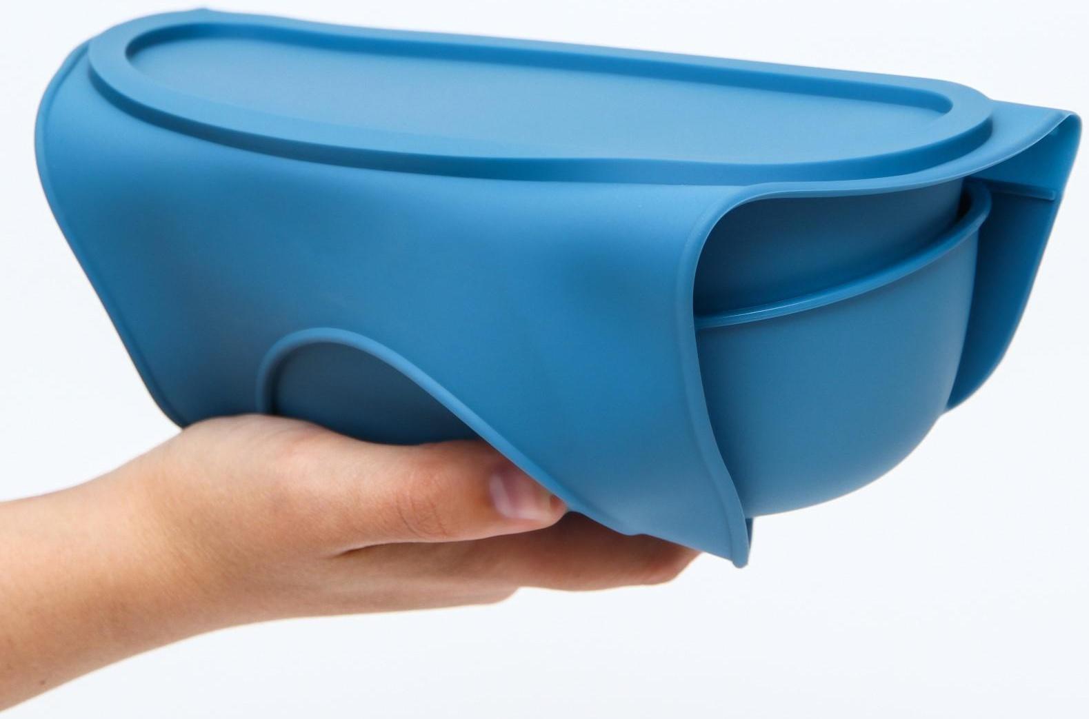 Нагрудник для кормления пластиковый с карманом-контейнером, цвет голубой