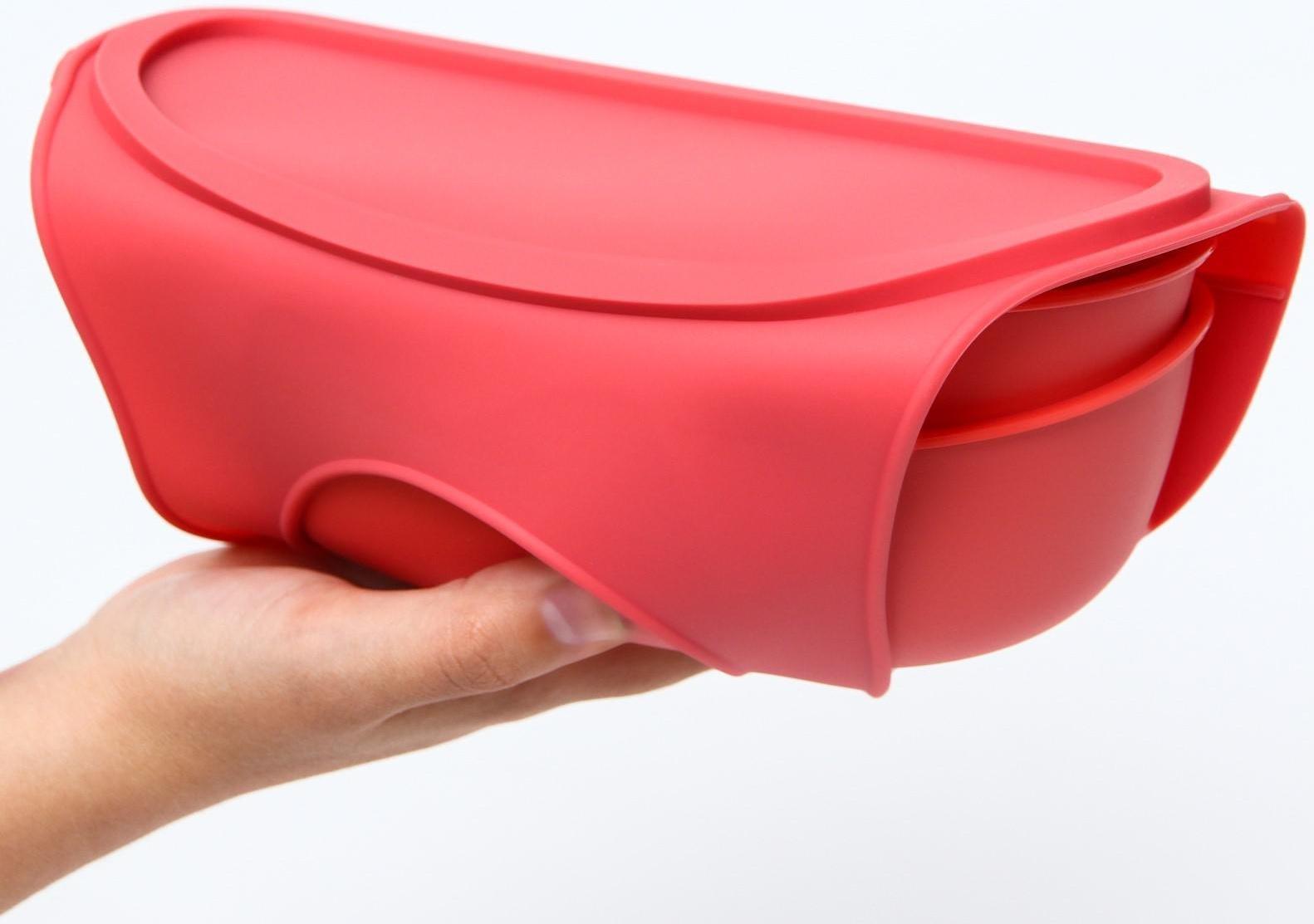 Нагрудник для кормления пластиковый с карманом-контейнером, цвет розовый