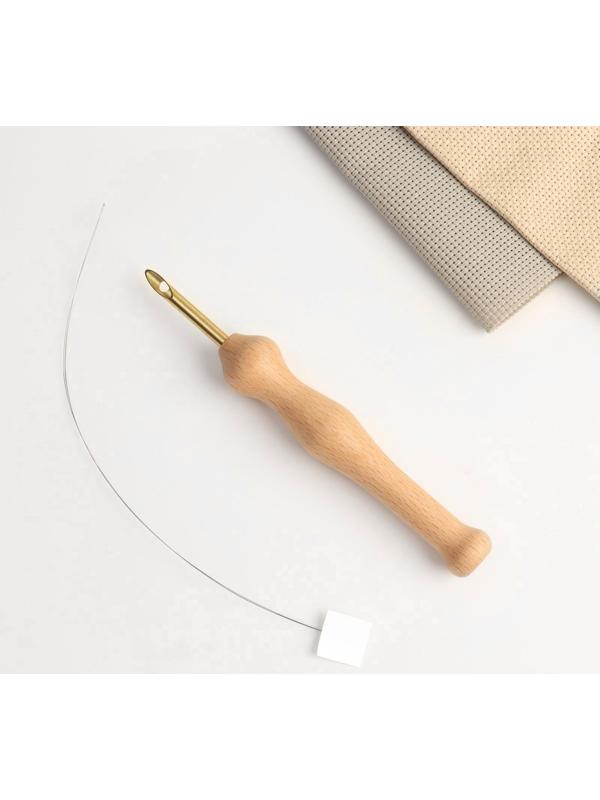 Игла для вышивания, для ковровой техники, d = 5 мм, с нитевдевателем, цвет золотой