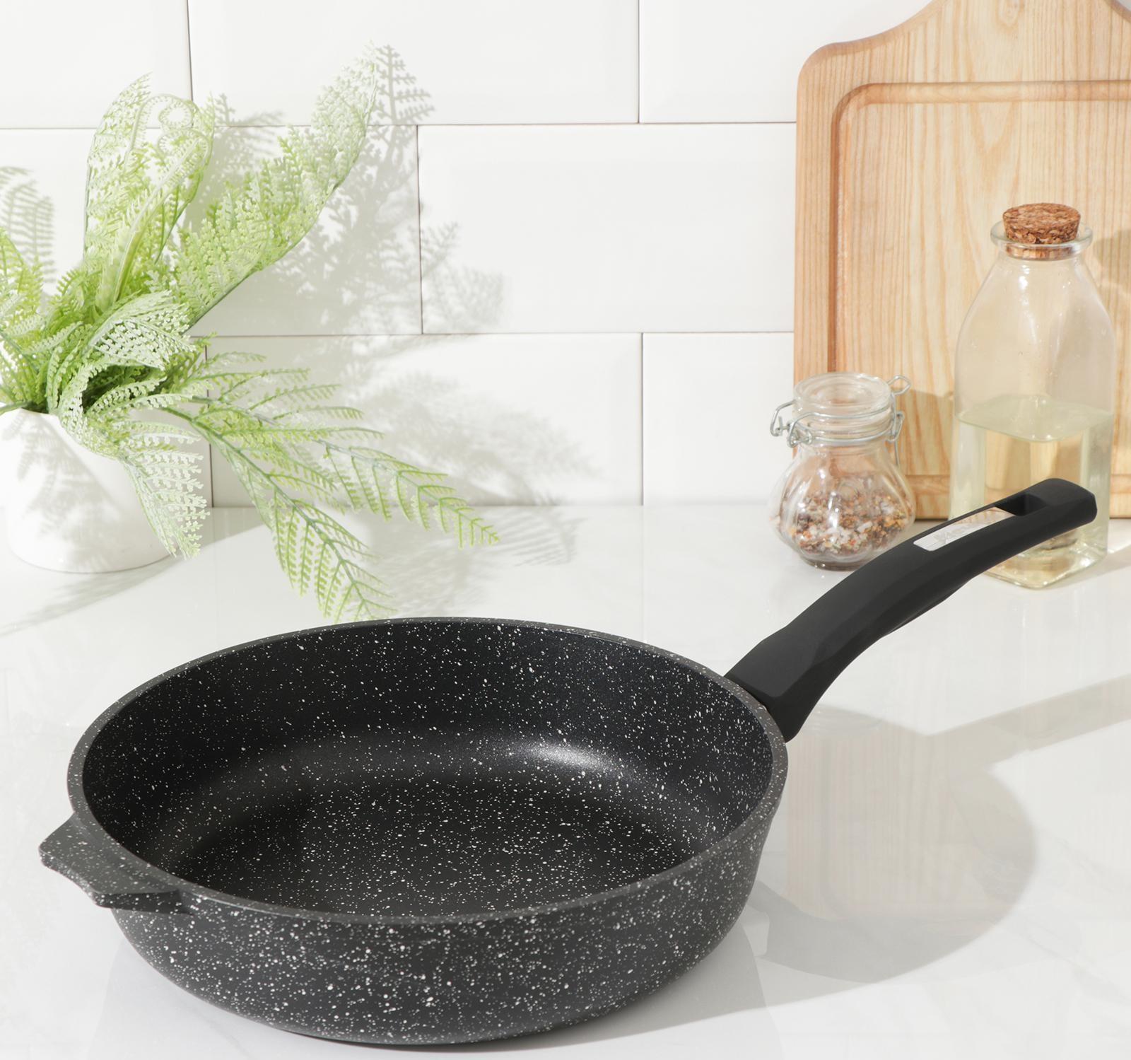 Сковорода Гранит black. Induction Pro, d=26 см, пластиковая ручка, антипригарное покрытие, цвет чёрный