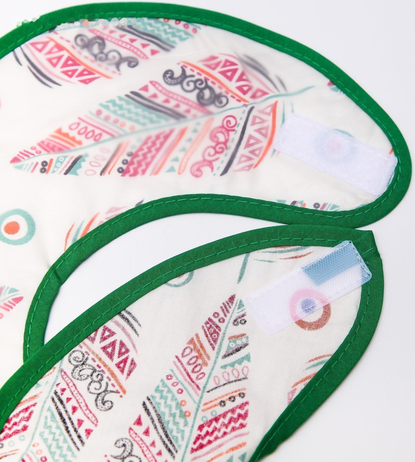 Нагрудник для кормления «Перья» непромокаемый на липучке, с карманом, р-р. 37х23х10